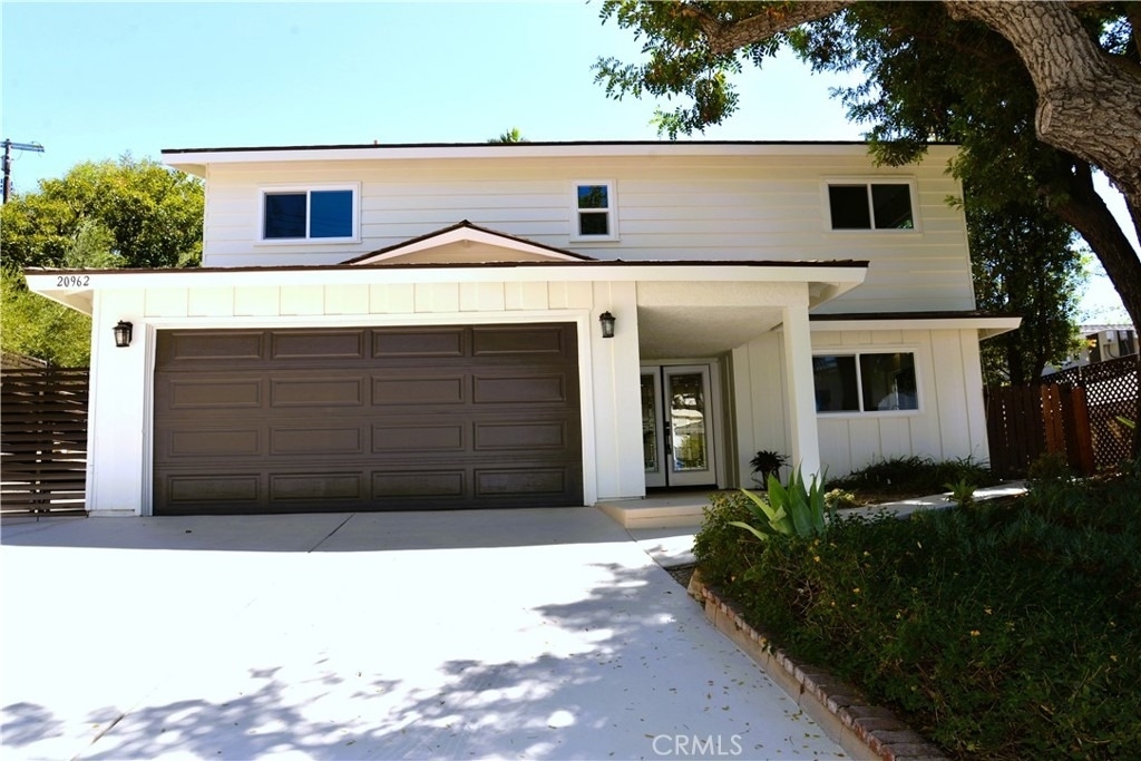 20962 Bandera Street - Photo 0