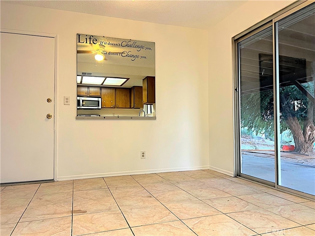 15328 E Avenue Q1 - Photo 13