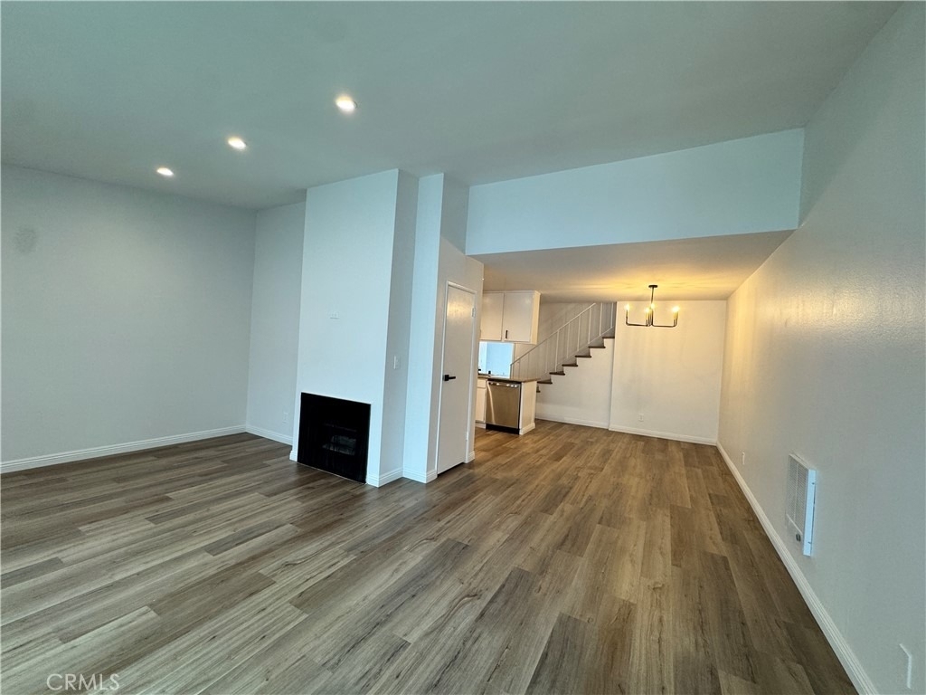 25018 Eshelman Avenue - Photo 3