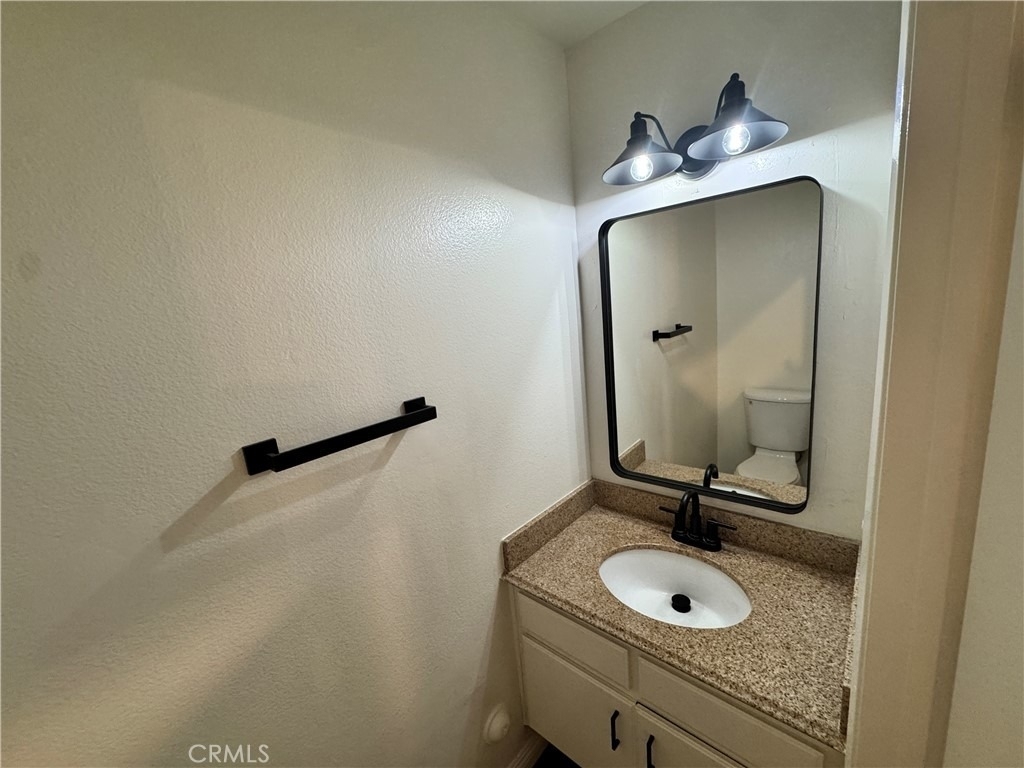 25018 Eshelman Avenue - Photo 13
