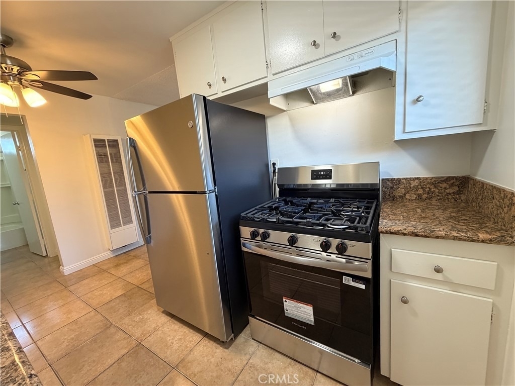 4329 E 55th Street - Photo 6