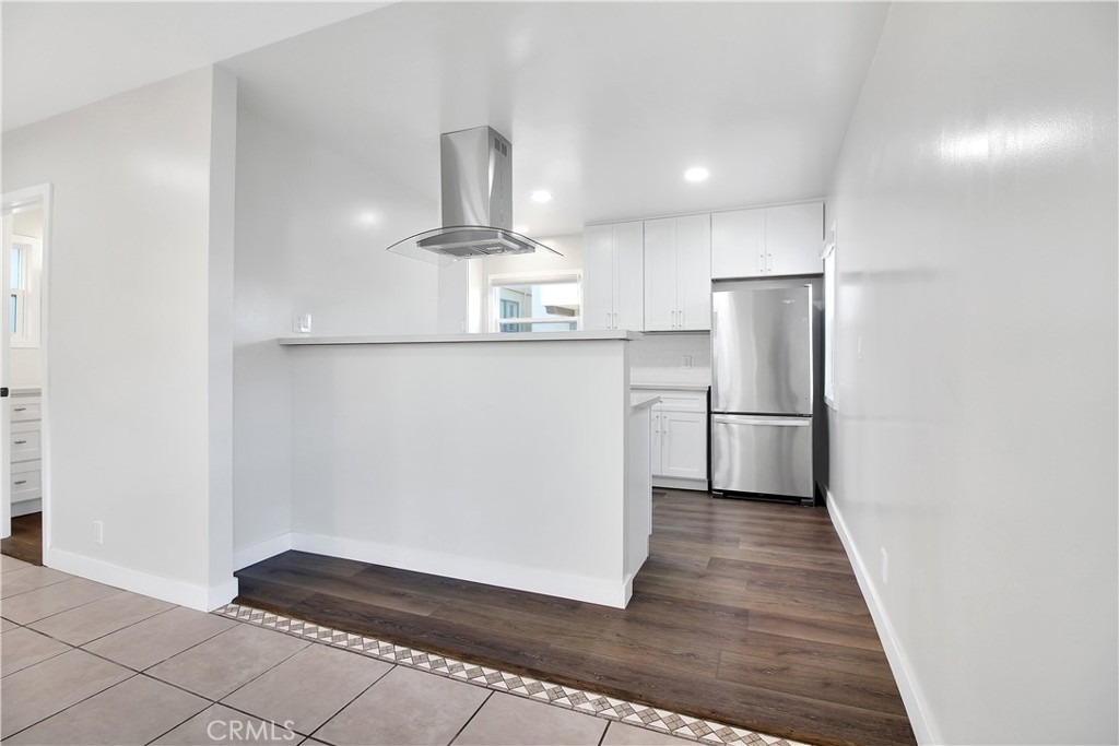 230 30th Street - Photo 3