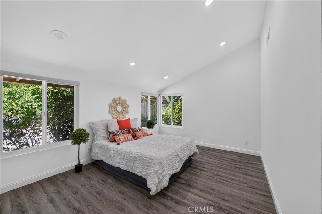 404 Continental Ct - Photo 23