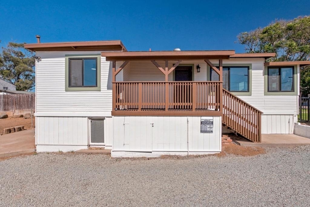 2645 E 18th Street - Photo 18