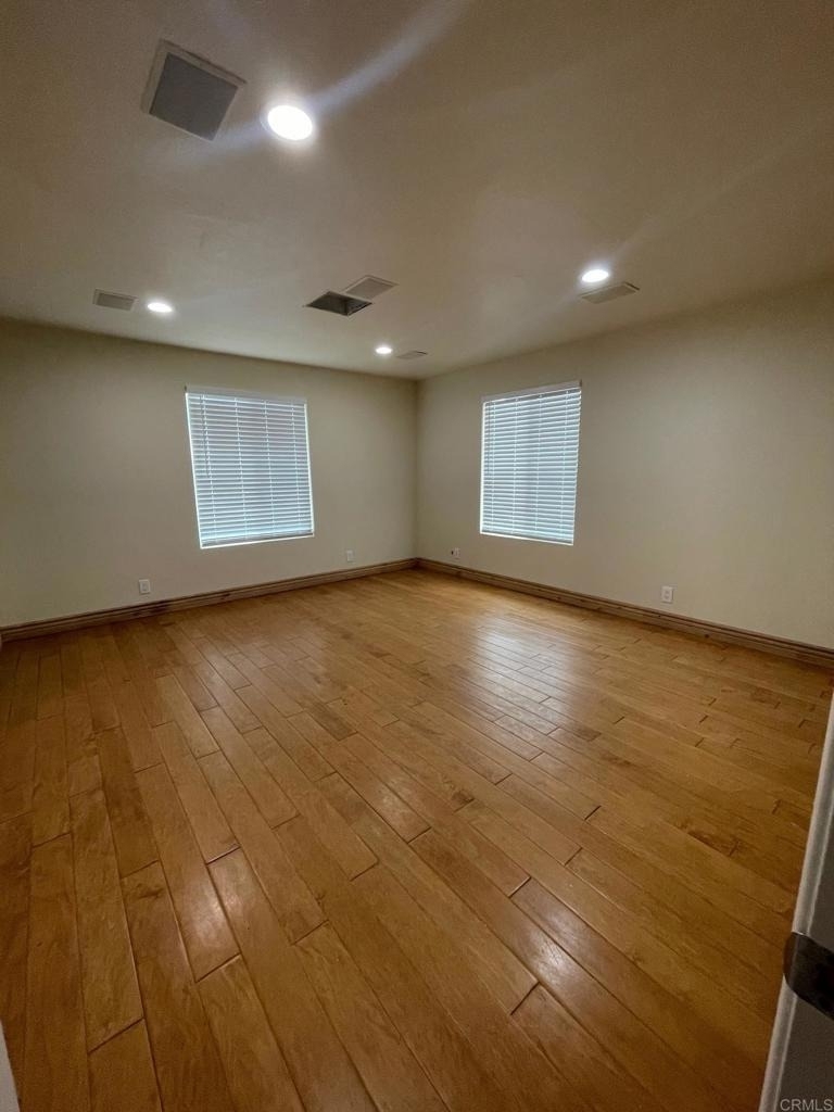 176 Millan Street - Photo 6