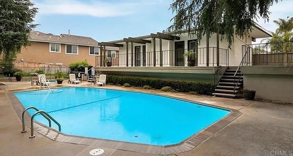 2537 Navarra Drive - Photo 3