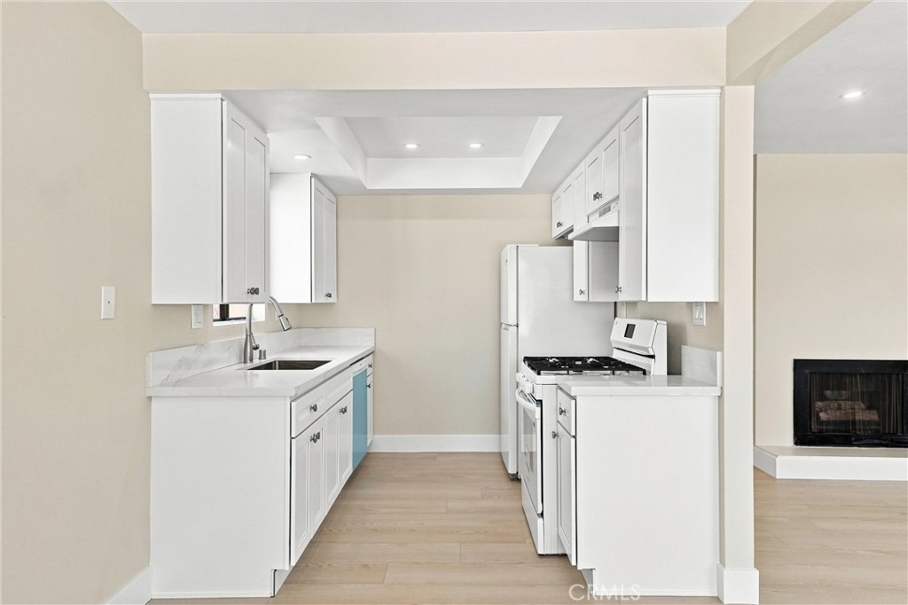 7751 Newman - Photo 16