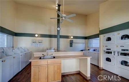 165 Streamwood - Photo 3
