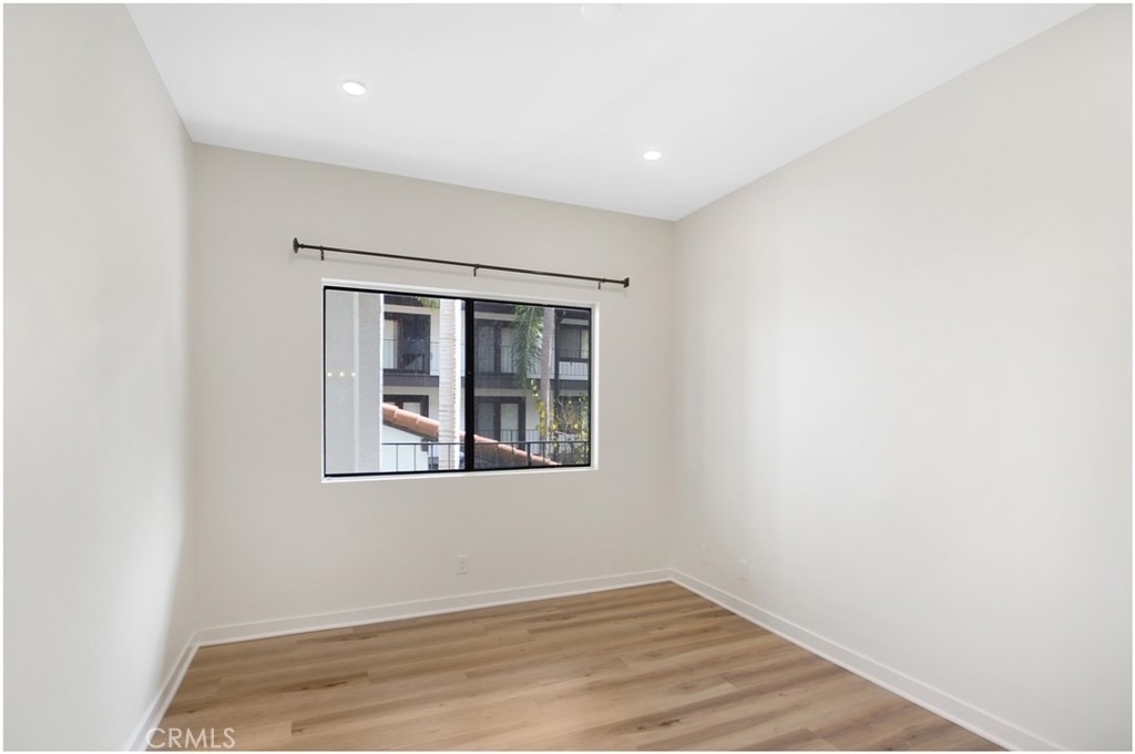 17200 Newhope - Photo 10