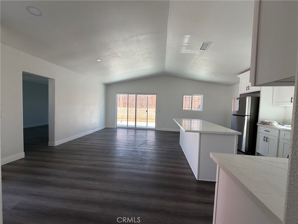 23370 Rolanda Drive - Photo 3