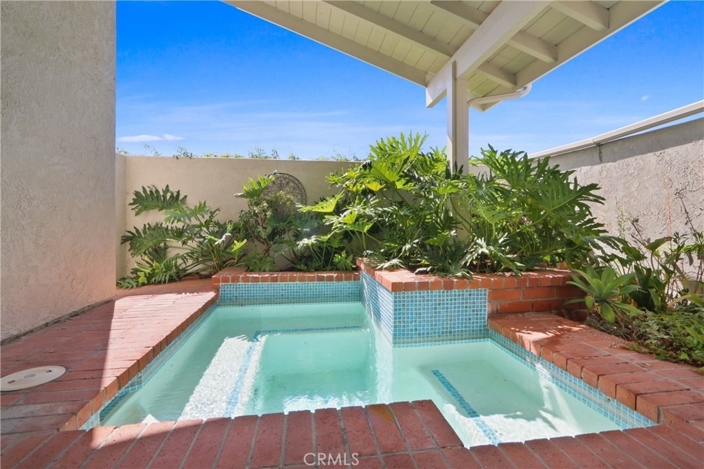 35 Whitewater - Photo 7