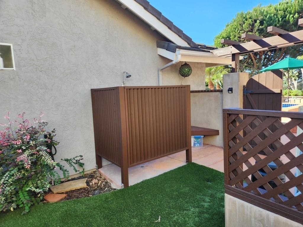 7245 Carpa Court - Photo 33