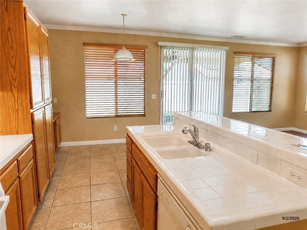 27164 Kepler Street - Photo 7