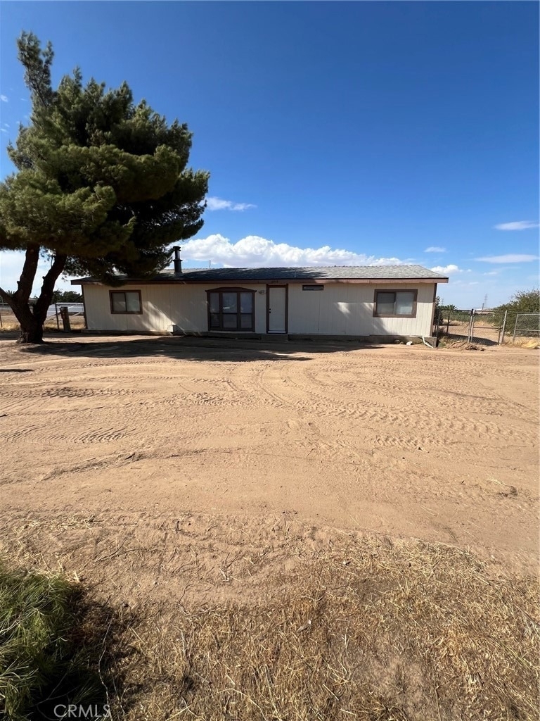 13958 Sage Street - Photo 0