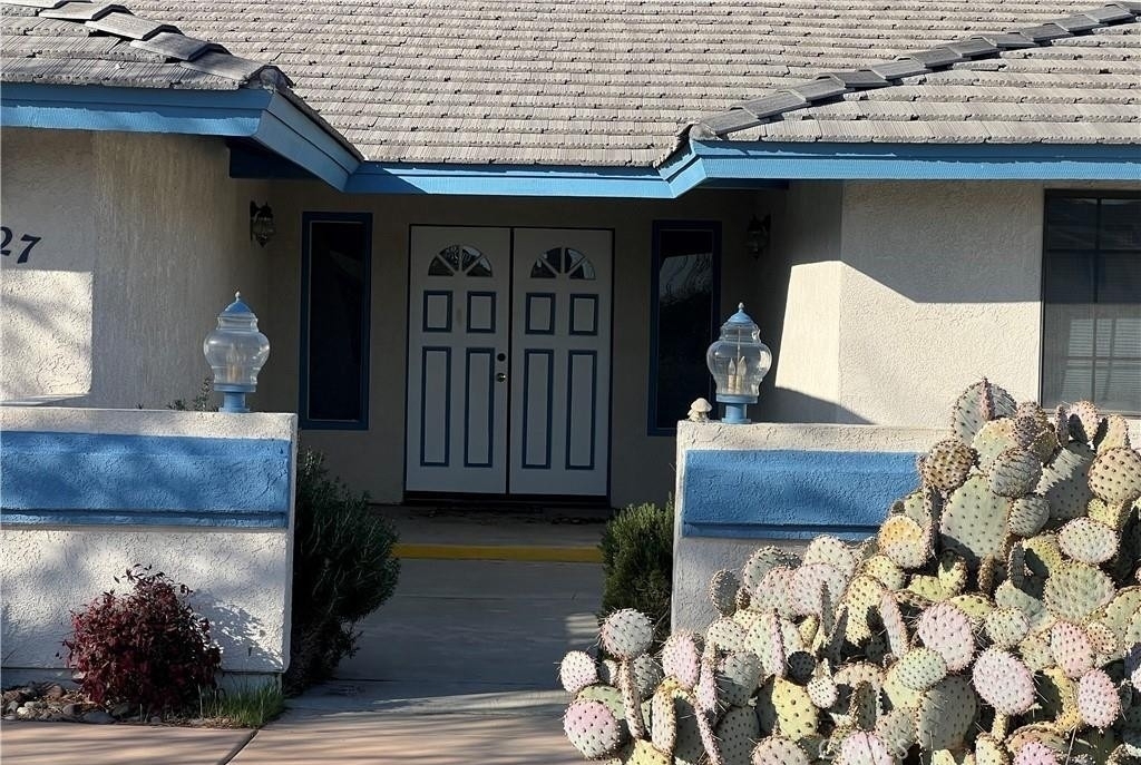 14627 Greenbriar - Photo 0