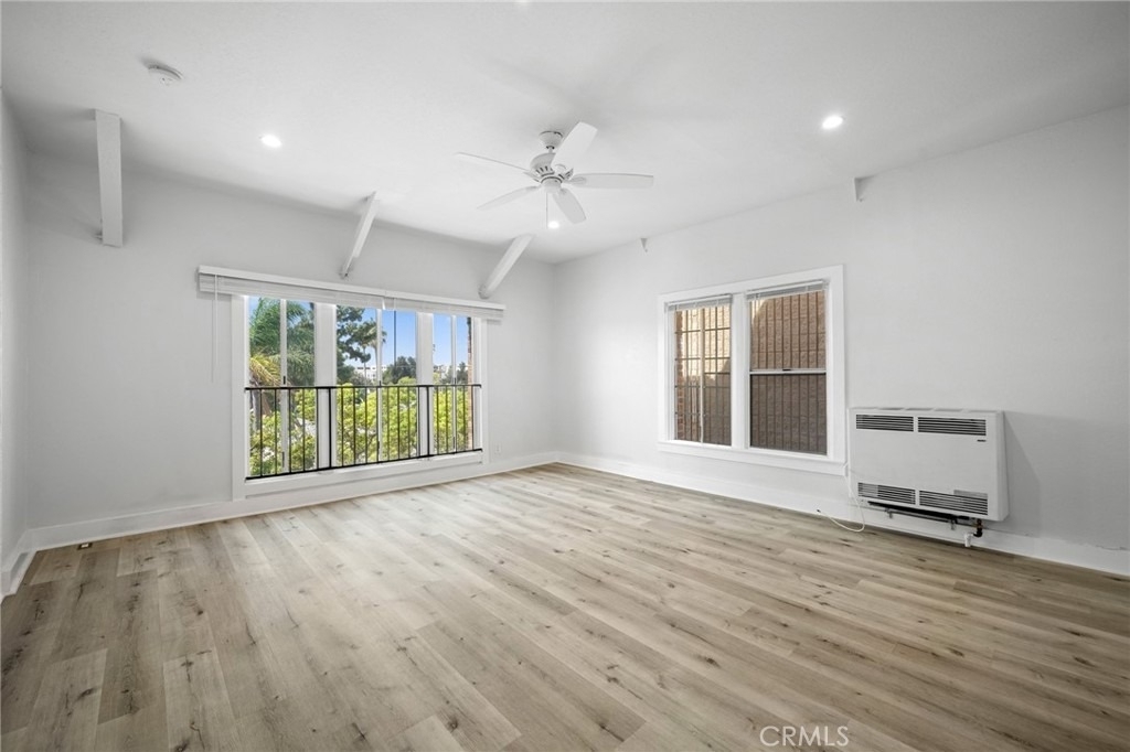 228 S Kenwood Street - Photo 4