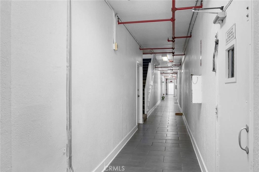 228 S Kenwood Street - Photo 13
