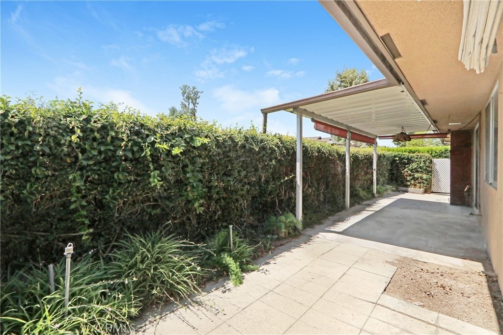 180 E Parkdale - Photo 16