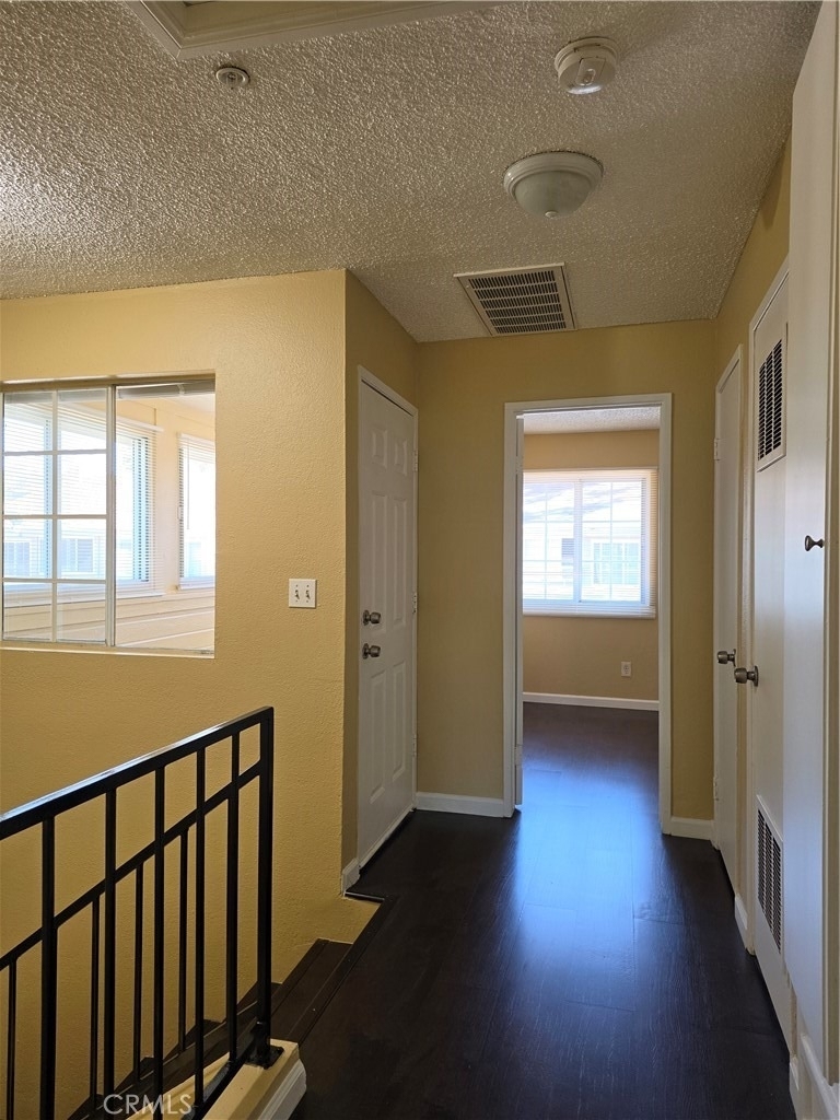 1614 S Campus Avenue - Photo 15