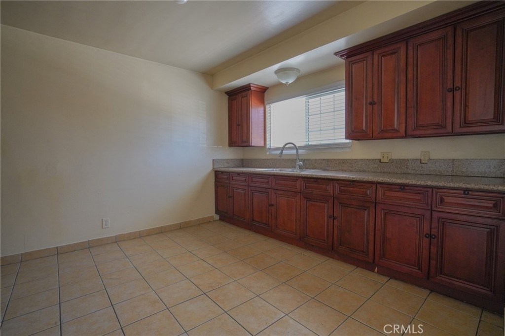 12612 Inglewood - Photo 5