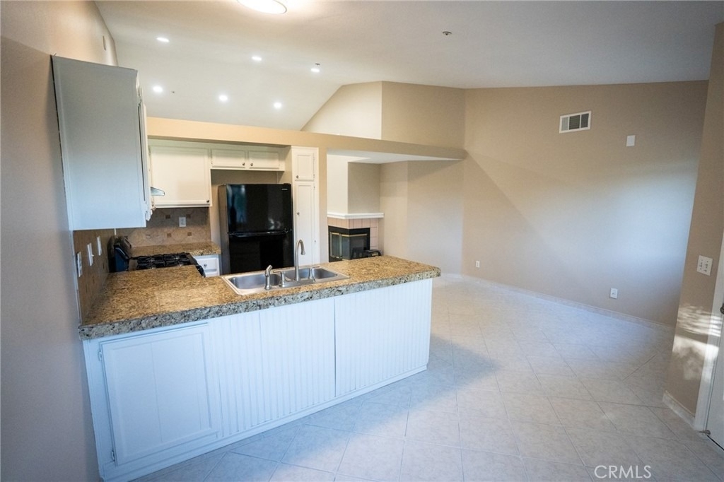 15061 Fuchsia Court - Photo 17