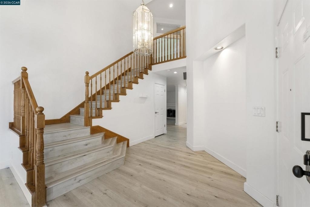 1418 Blue Jay Ct - Photo 6