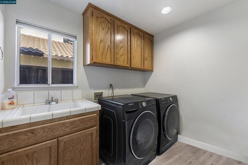 1418 Blue Jay Ct - Photo 24