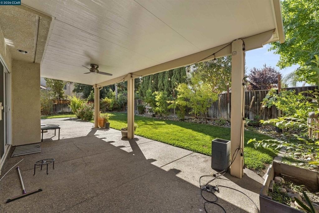 1418 Blue Jay Ct - Photo 40