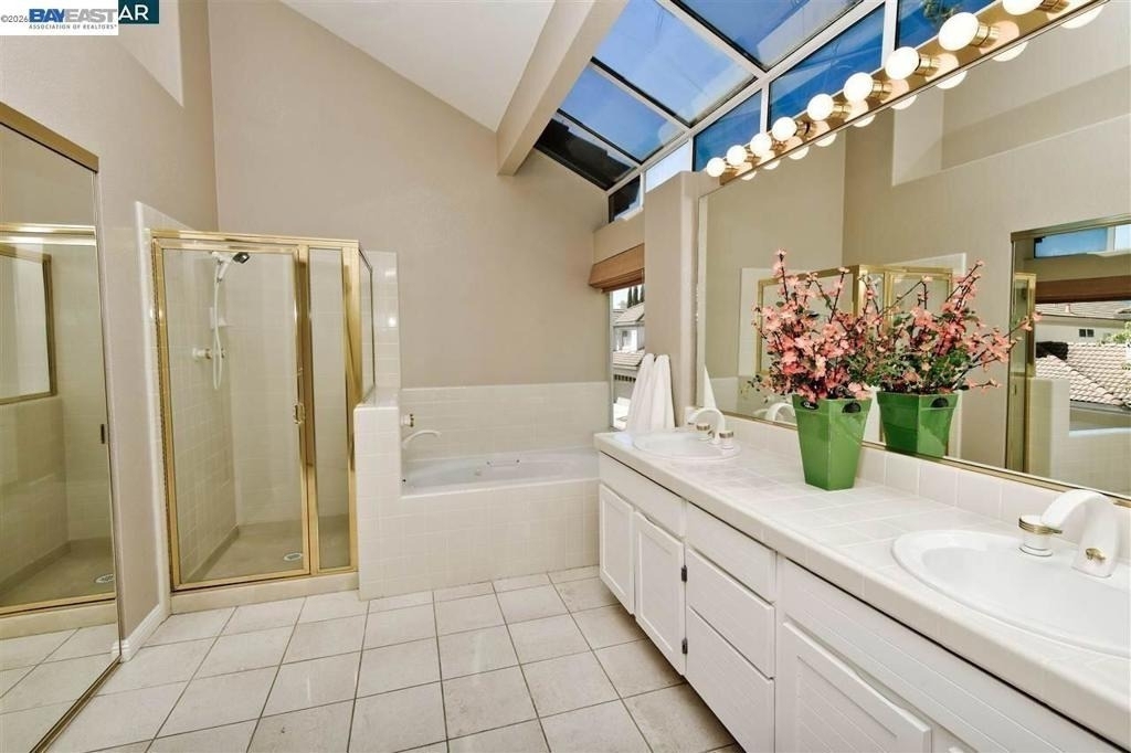 331 Jade Ct. - Photo 7