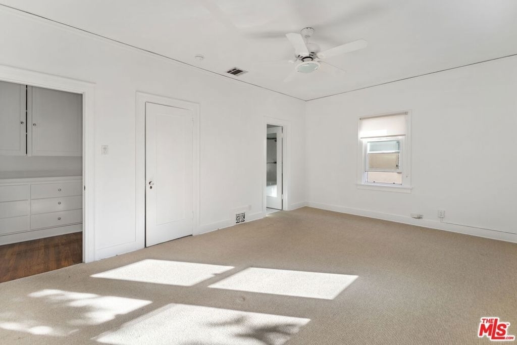 177 N Sycamore Avenue - Photo 20