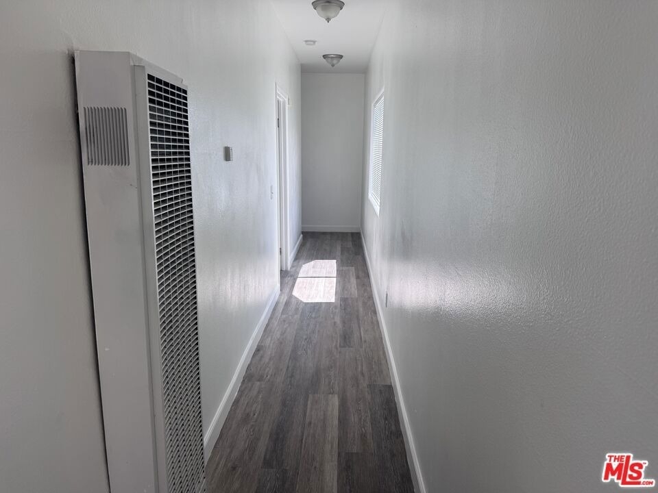 10406 Avalon Boulevard - Photo 8