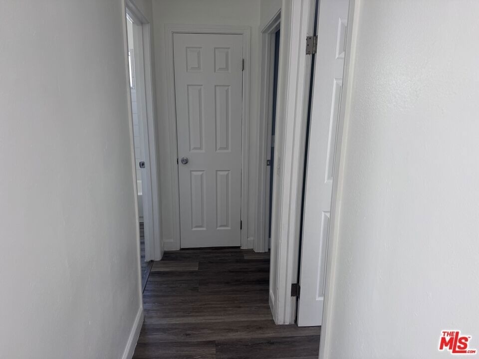 10406 Avalon Boulevard - Photo 11