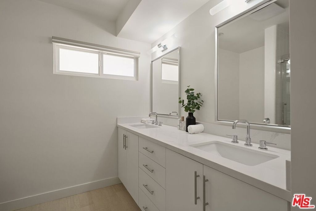 22505 Dardenne Street - Photo 13