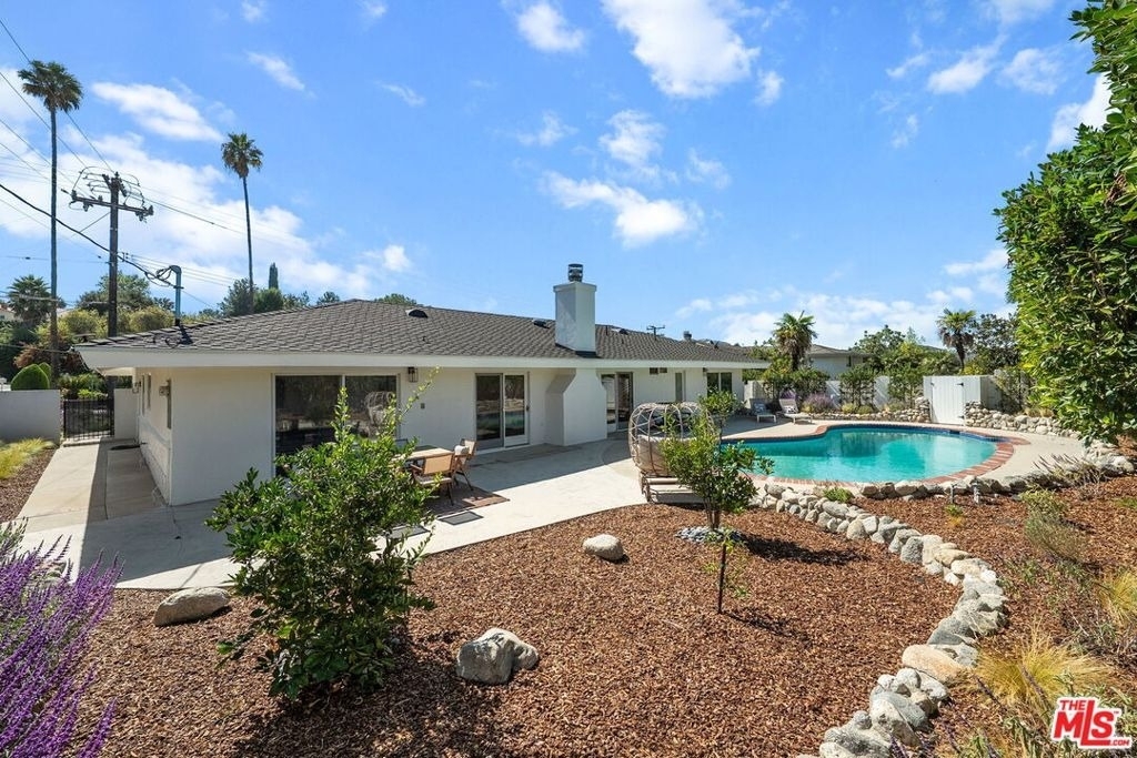 22505 Dardenne Street - Photo 15
