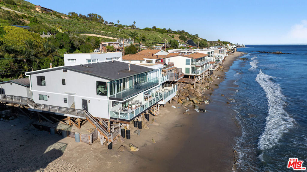 25216 Malibu Road - Photo 18
