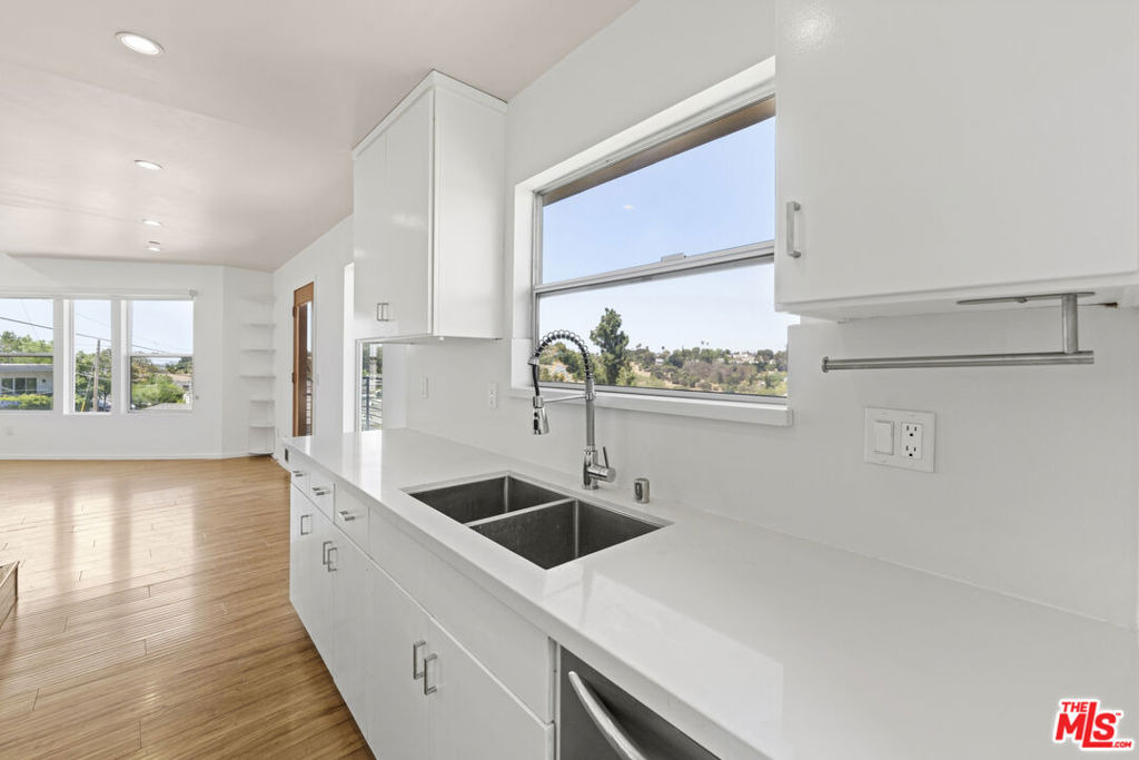 4203 Raynol Street - Photo 12