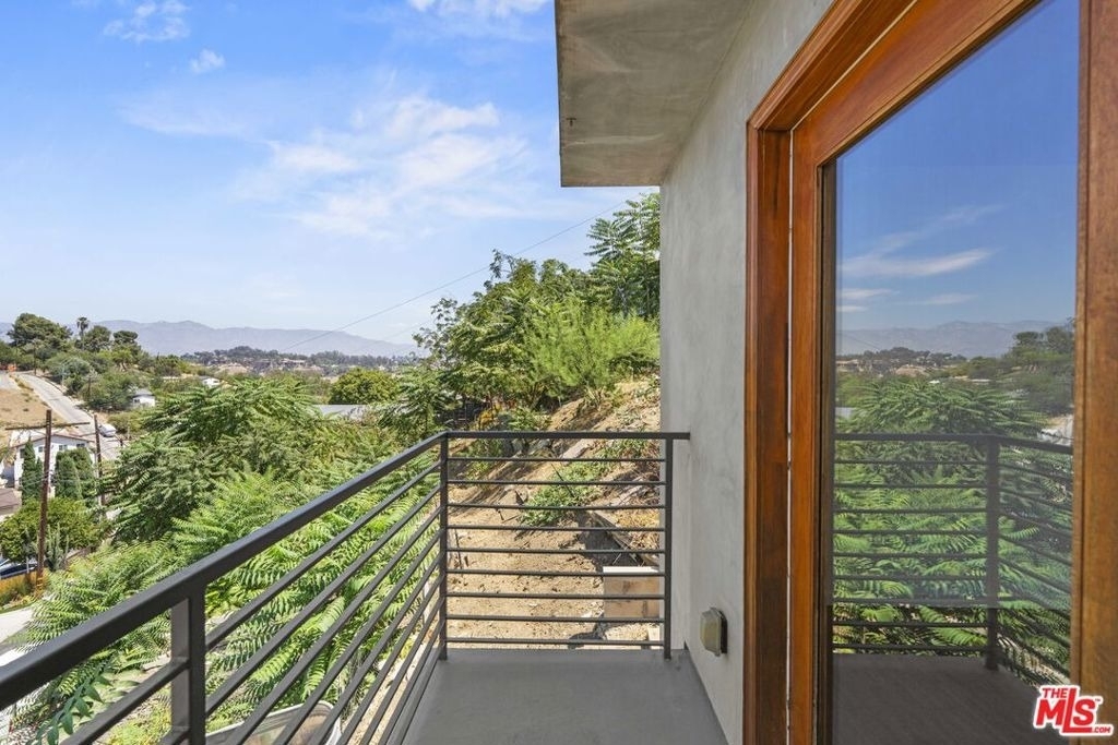 4203 Raynol Street - Photo 24