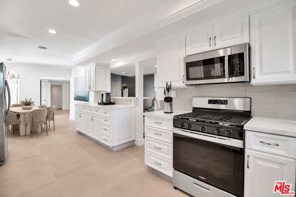 16047 Meadowcrest Road - Photo 16