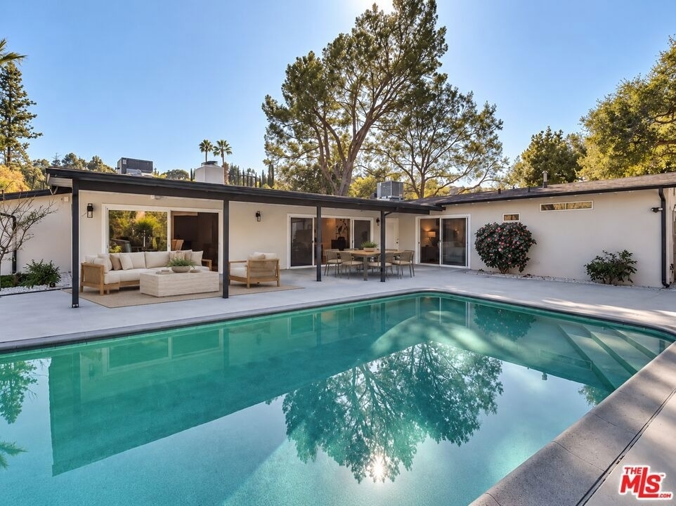 16047 Meadowcrest Road - Photo 7