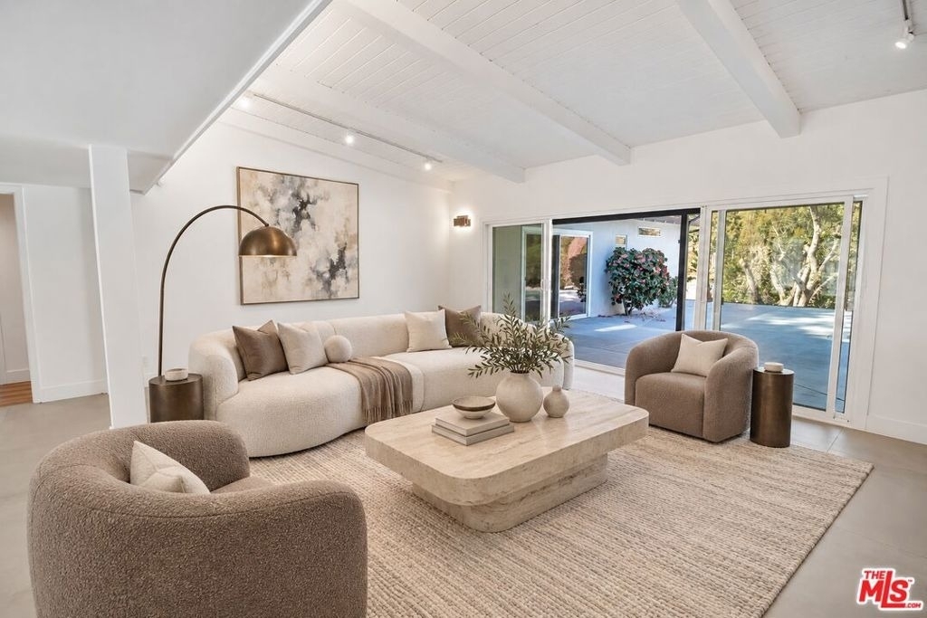 16047 Meadowcrest Road - Photo 13