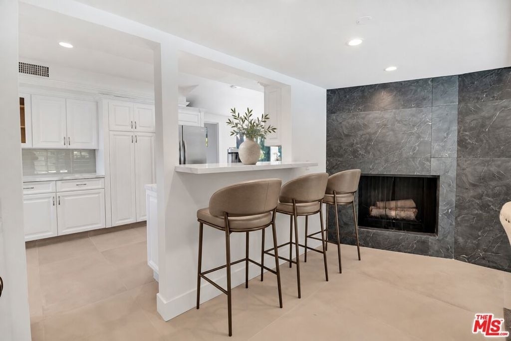 16047 Meadowcrest Road - Photo 19