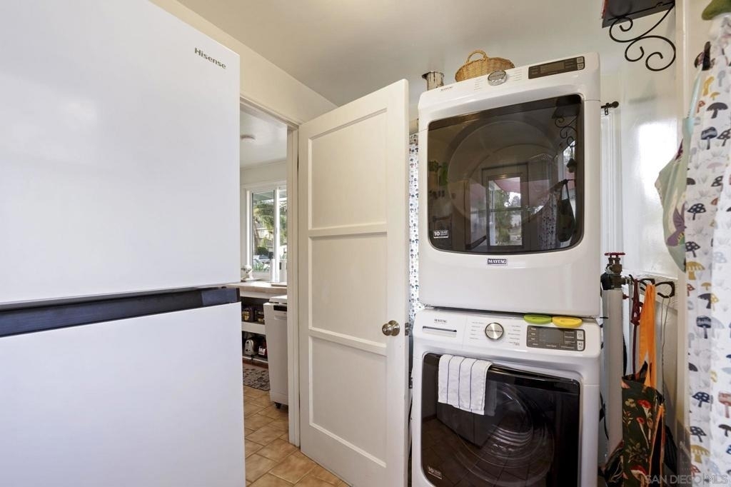 4859 Gardena Ave - Photo 19
