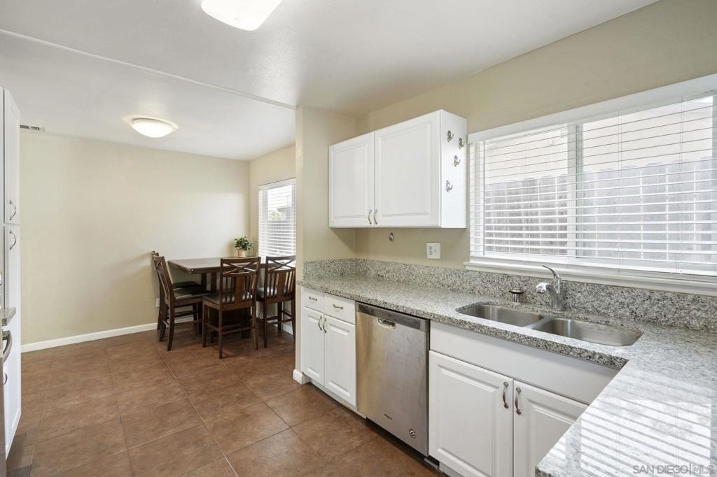 7682 Mocking Bird Dr - Photo 6