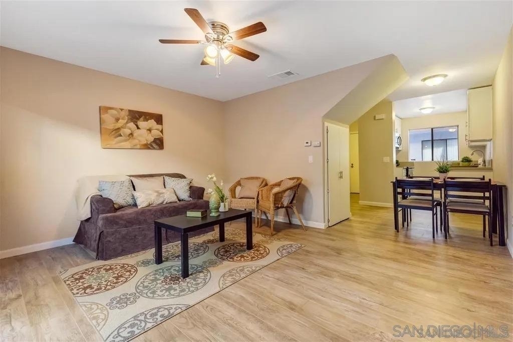 4331 53rd St - Photo 0