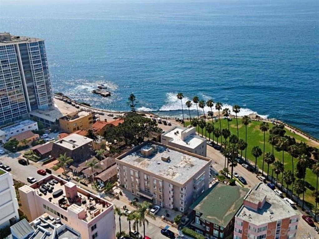 1040 Coast Blvd S - Photo 1