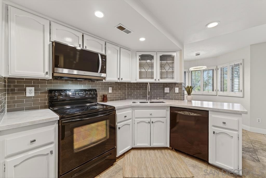 12242 Paseo Lucido - Photo 17