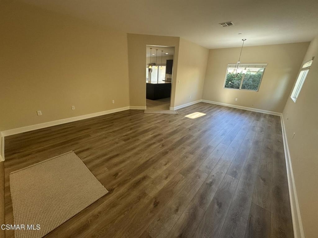 7124 Baneberry Avenue - Photo 3