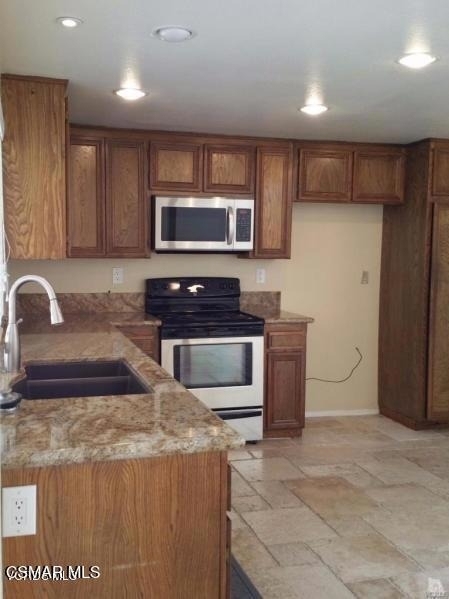 28625 Quaint Street - Photo 11