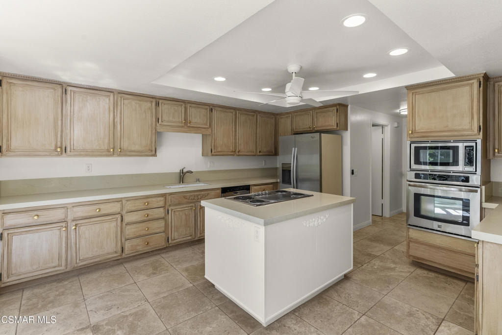 2938 Winding Lane - Photo 6