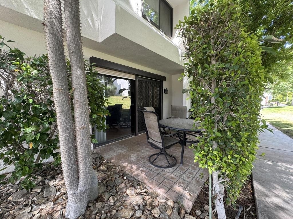 48728 Desert Flower Drive - Photo 30